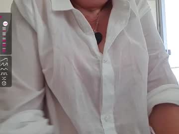  oldschool lady
