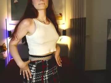 foxymonica