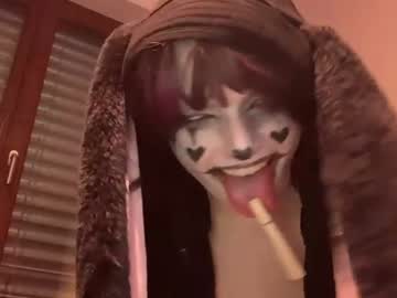 nomsnomnom