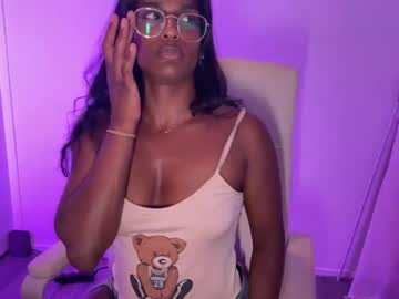 suraya ndia